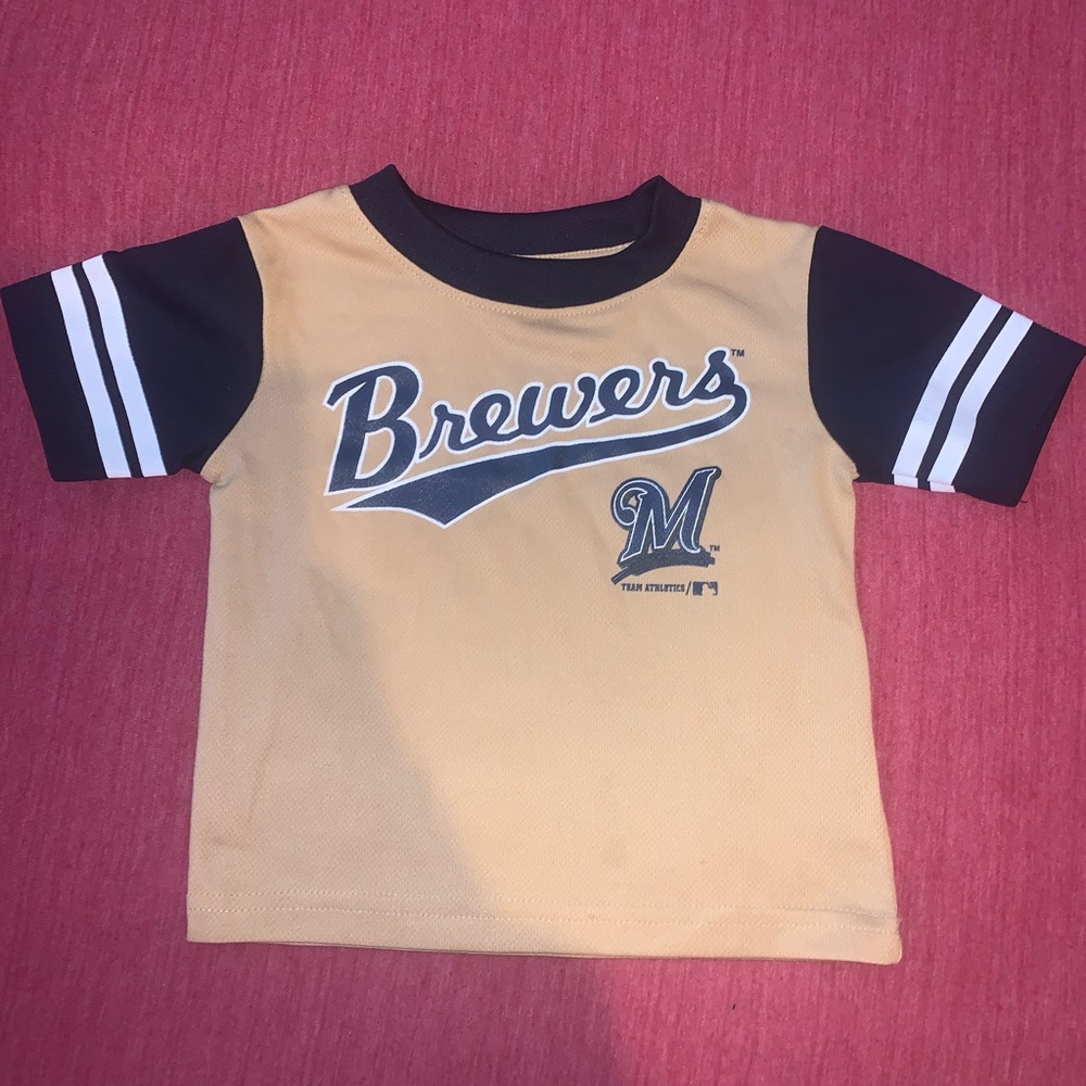 Genuine Merchandise Milwaukee Brewers Jersey Top